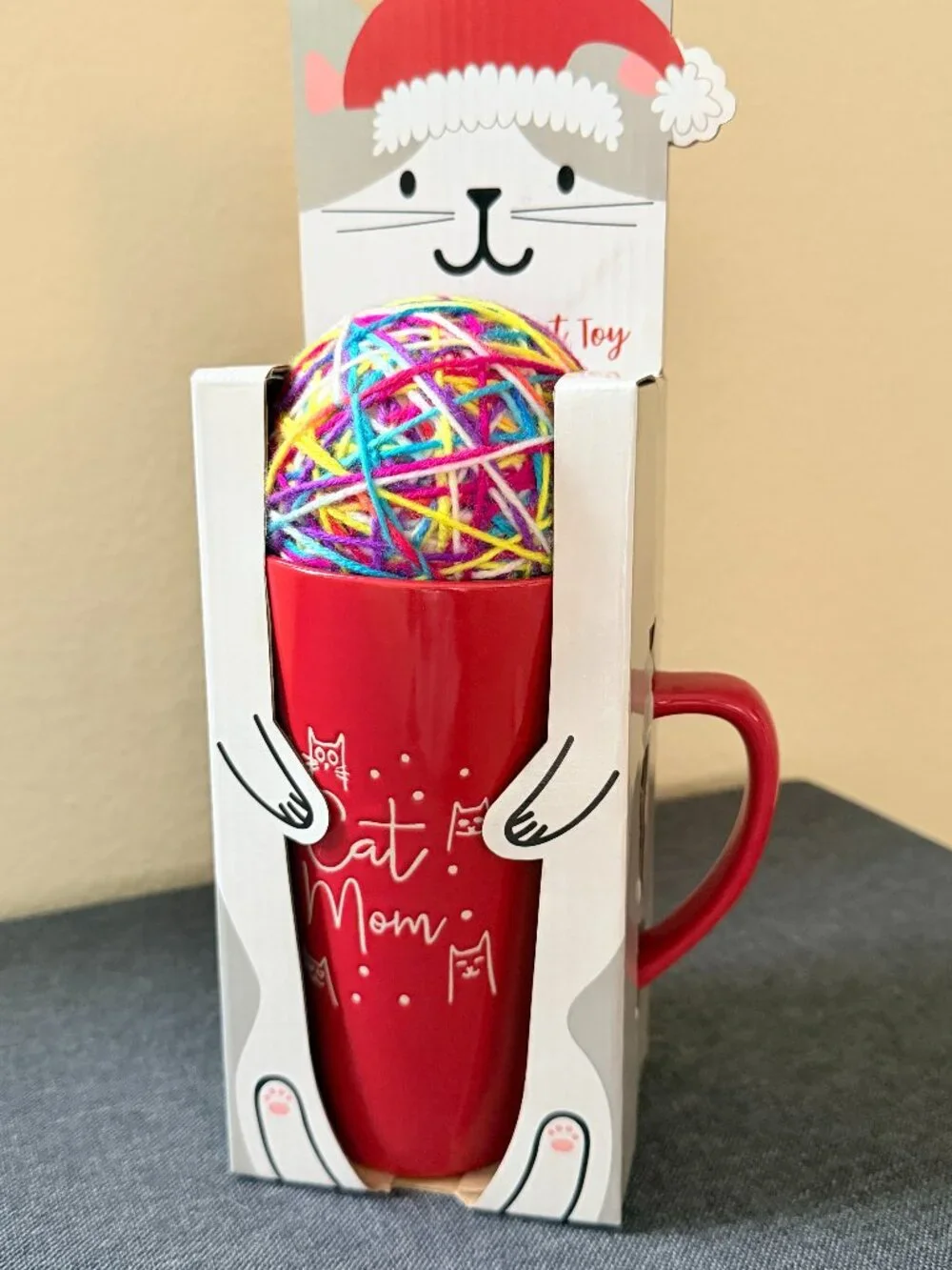 Cat Mom Mug Gift Set w/Yarn
